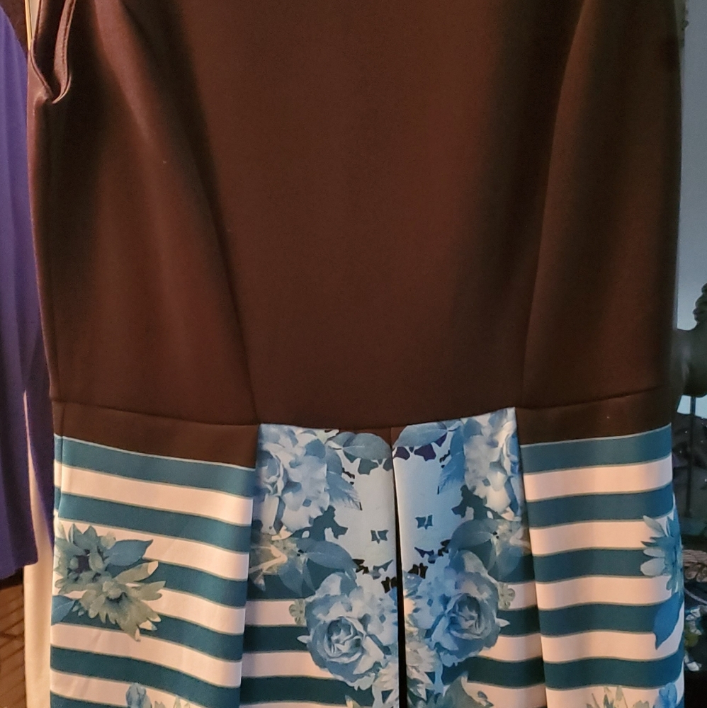 New York & Company Blue Floral Dress